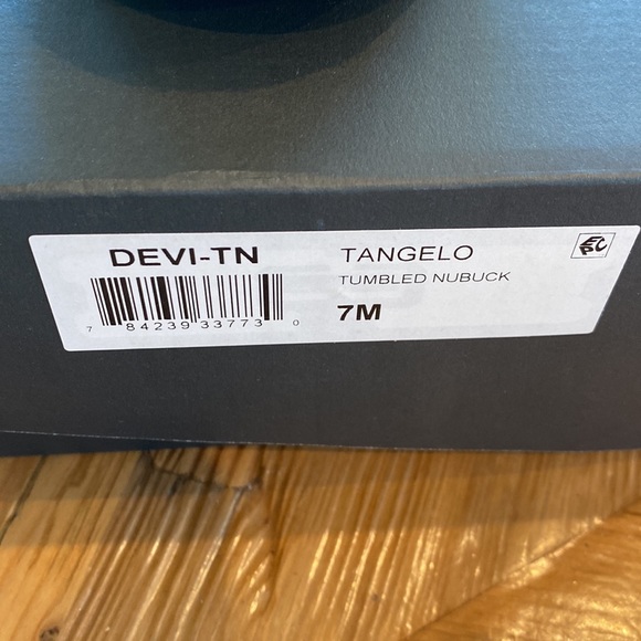 NEW Eileen Fisher Devi-Tan Nubuck Sandal - Picture 3 of 9